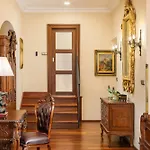 Hotel Iron Gate & By Bhg