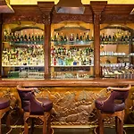 Hotel Iron Gate & By Bhg 5*
