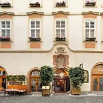 Hotel Iron Gate & By Bhg Prag