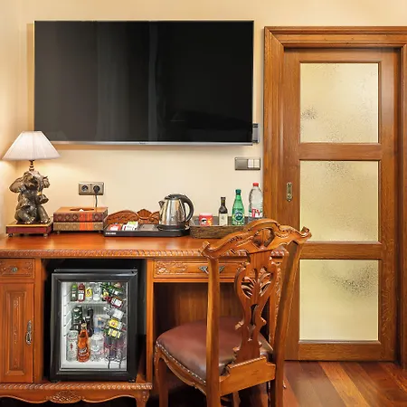 מלון Iron Gate & By Bhg