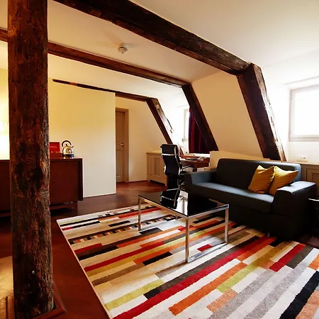 Iron Gate & By Bhg Hotel 5*