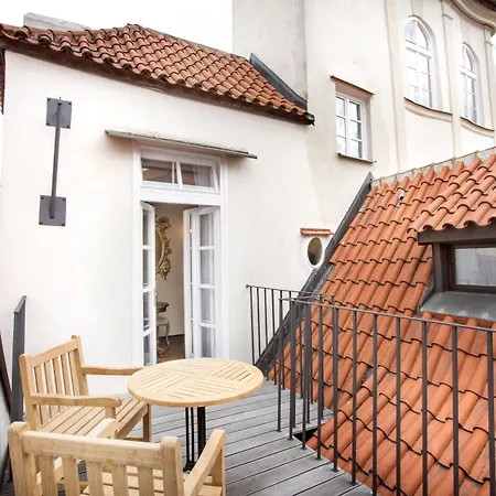 Iron Gate & By Bhg 5* Praag