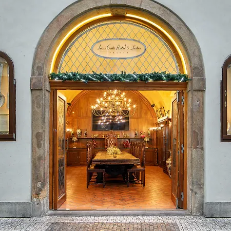Hotel Iron Gate & By Bhg Praag