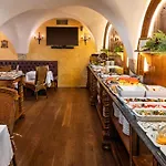 Iron Gate & By Bhg Hotel Prag