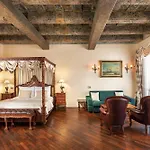 Hotel Iron Gate & By Bhg