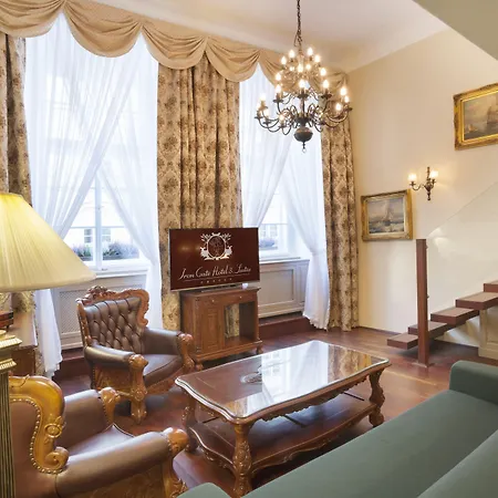 Iron Gate & By Bhg Hotel 5*