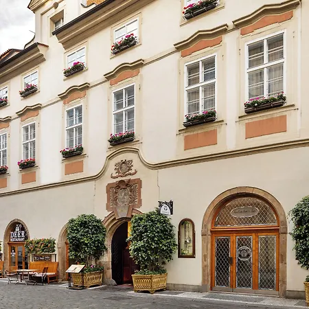 Iron Gate & By Bhg Hotel Praga
